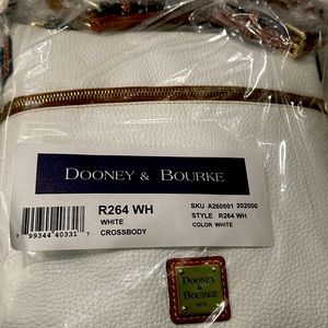NWT Dooney & Bourke white pebble leather R264 crossbody